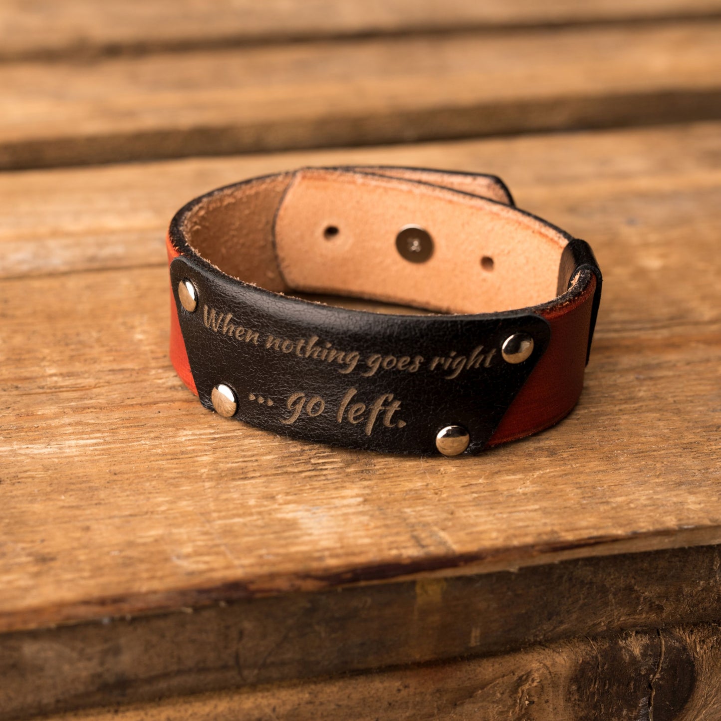 Odinė apyrankė Cheops